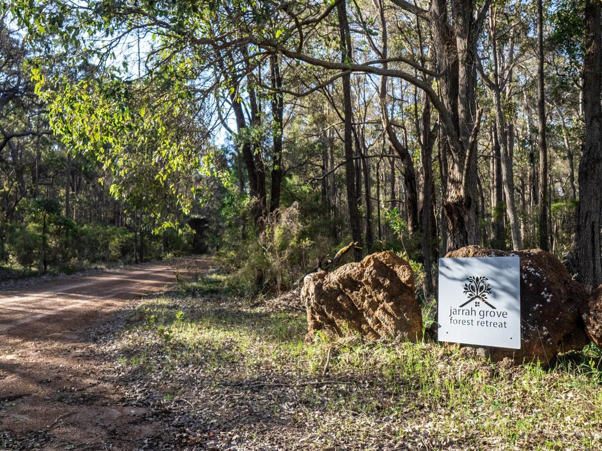 Jarrah Grove Forest Retreat - Adults Only Luxury Chalet Rosa Glen Zewnętrze zdjęcie