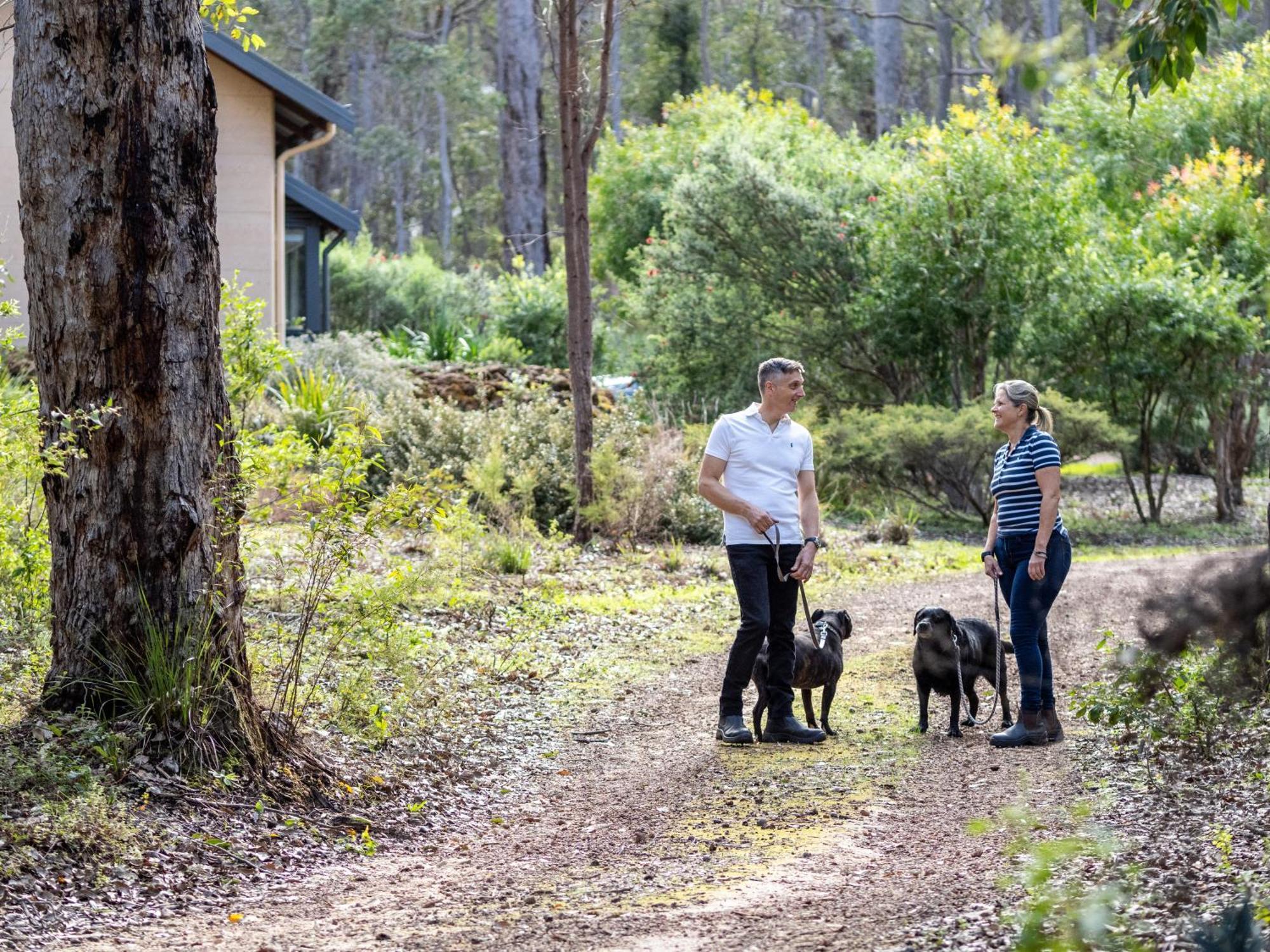 Jarrah Grove Forest Retreat - Adults Only Luxury Chalet Rosa Glen Zewnętrze zdjęcie