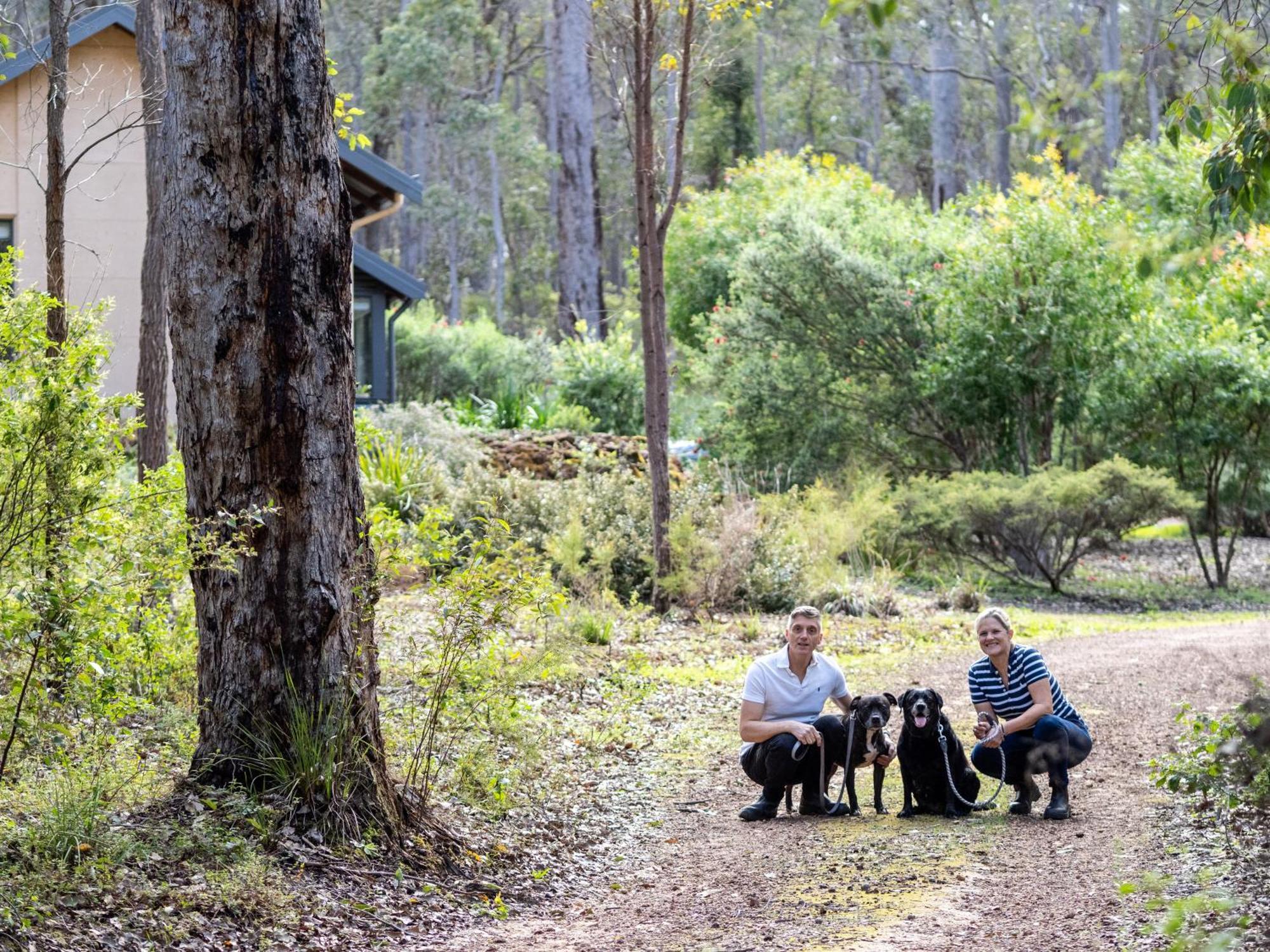 Jarrah Grove Forest Retreat - Adults Only Luxury Chalet Rosa Glen Zewnętrze zdjęcie